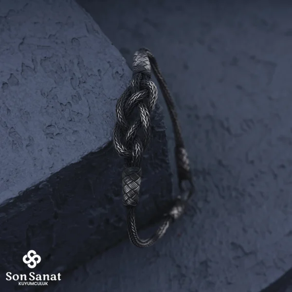 Kazaziye Örgü Bileklik Çift Düğüm Modeli