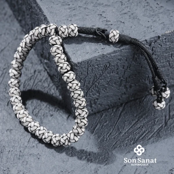 Kazaziye Örgü Tesbih Beyaz