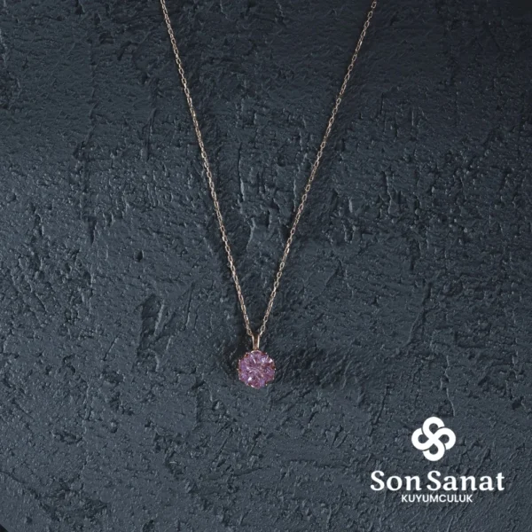 Lotus Çiçeği Kolye