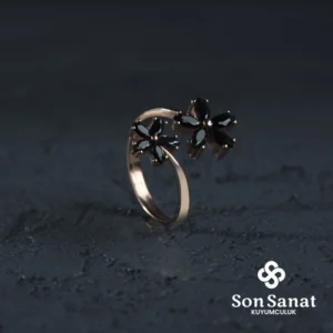 Asil Çiçek Yüzük