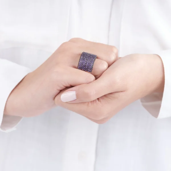 image_1950-1426.webp Mor Ametist Taşlı Sıralı Su Yolu Kadın Yüzük Modelimiz