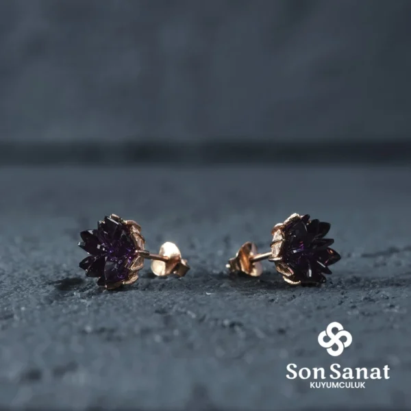 image_1950-1434.webp Mor Lotus Küpe