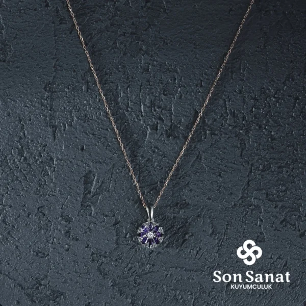 Mor Yıldız Çiçeği Kolye