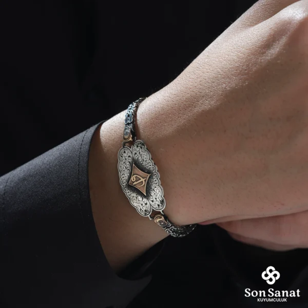 image_1950-16.webp 925 Ayar Elif Vav Kral Zincirli Gümüş Bileklik
