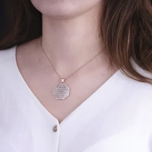 image_1950-1618.webp Petek Kolye Modeli