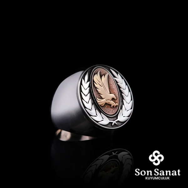 Sade Yuvarlak Çelenk Kartal Modeli