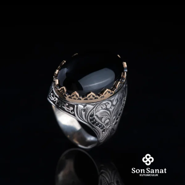 Saltanat Gravür Oniks Erkek Yüzük