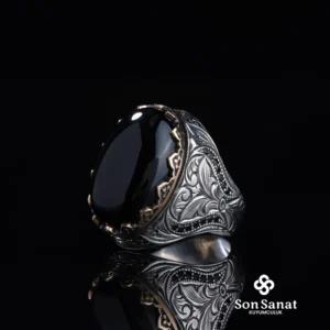 Saltanat Gravür Oniks Erkek Yüzük