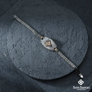 image_1950-18.webp 925 Ayar Elif Vav Kral Zincirli Gümüş Bileklik