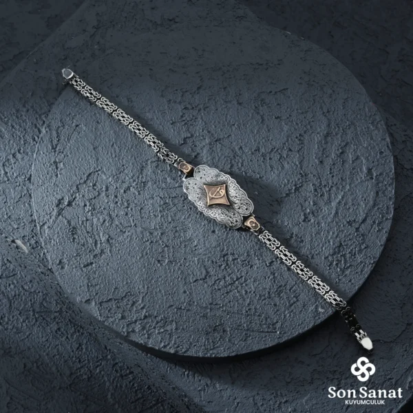 image_1950-18.webp 925 Ayar Elif Vav Kral Zincirli Gümüş Bileklik