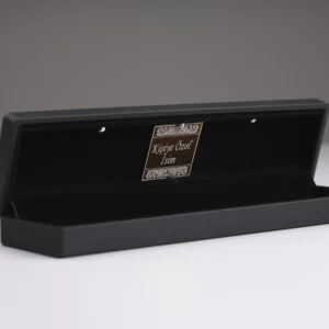 Siyah Işıklı Bileklik Kutusu