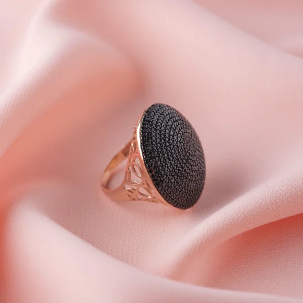 Siyah Oniks Taşlı Yuvarlak Kadın Yüzük Modelimiz