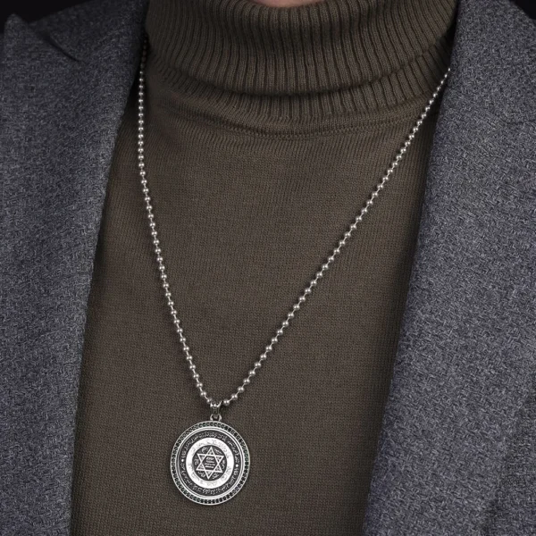 image_1950-2005.webp Top Zincirli Madalyon Kolye