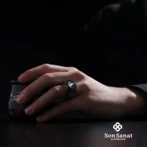 Tuğra Gravür Modeli Gümüş Erkek Yüzük Modeli