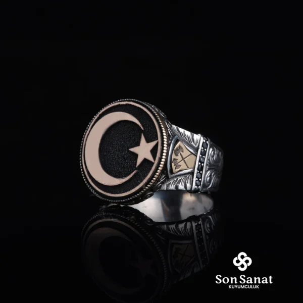 image_1950-2161.webp Yuvarlak Ayyıldız Otantik Gümüş Yüzük