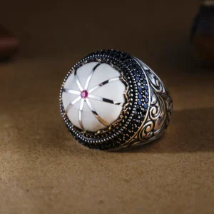 image_1950-2225.webp Yuvarlak Sanat Gravür 925 Ayar Erkek Yüzük