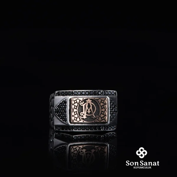 image_1950-2502.webp İtalik Cam Kırığı Harf