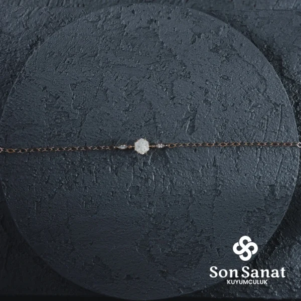 Beyaz Lotus Çiçeği Bileklik