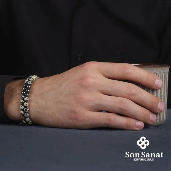 Dalmaçyalı Örgü Bileklik