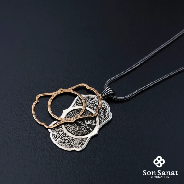 image_1950-452.webp Dört Ayet Gravür 925 Ayar Madalyon Kolye