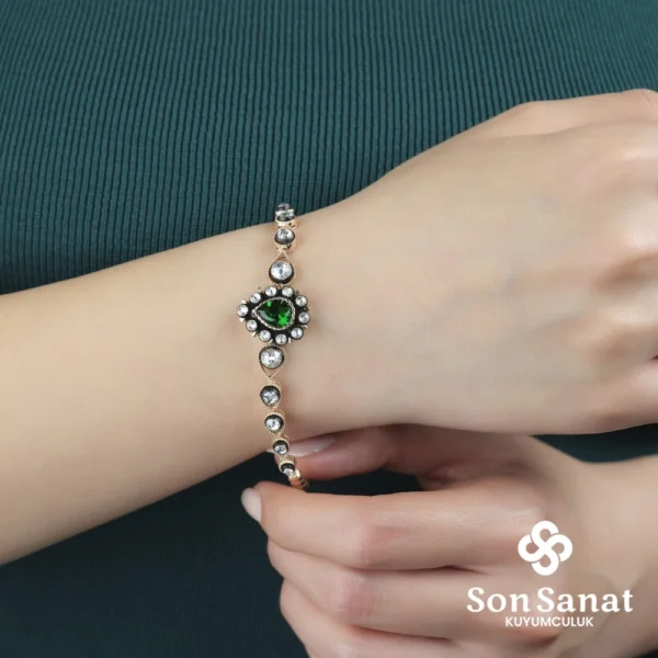 Elmas Montür Bileklik