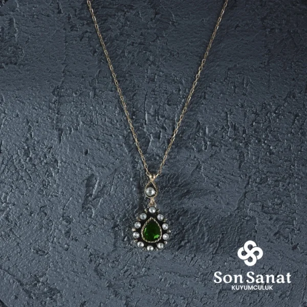 image_1950-483.webp Elmas Montür Set