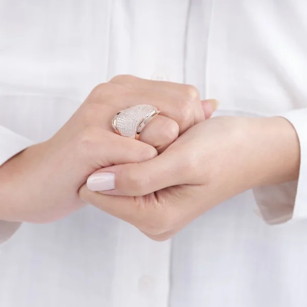 Es Kadın Yüzük Modeli