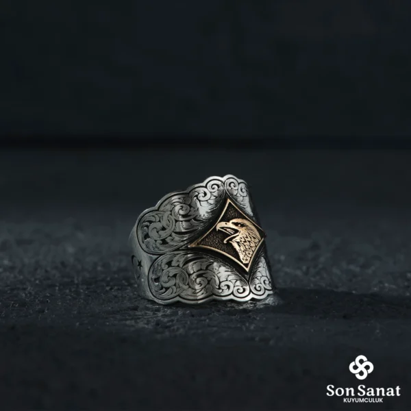 925 Ayar Kartal Kafası İşlemeli Gümüş Yüzük