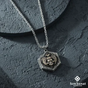 image_1950-56.webp 925 Ayar Kartal Kapaklı Altıgen Gümüş Madalyon Kolye