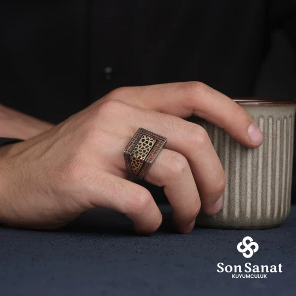 image_1950-561.webp Garnet Cam Kırığı Modeli