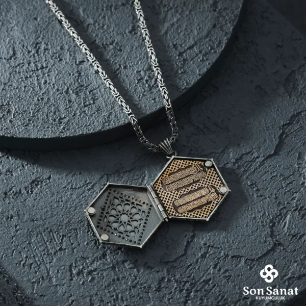 image_1950-57.webp 925 Ayar Kartal Kapaklı Altıgen Gümüş Madalyon Kolye