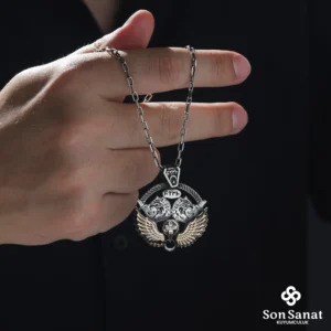 925 Ayar Kurt Hançer İsimli Madalyon Kolye