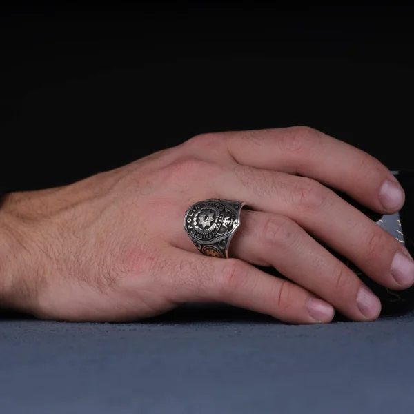 image_1950-685.webp Gümüş Polis Devre Yüzük