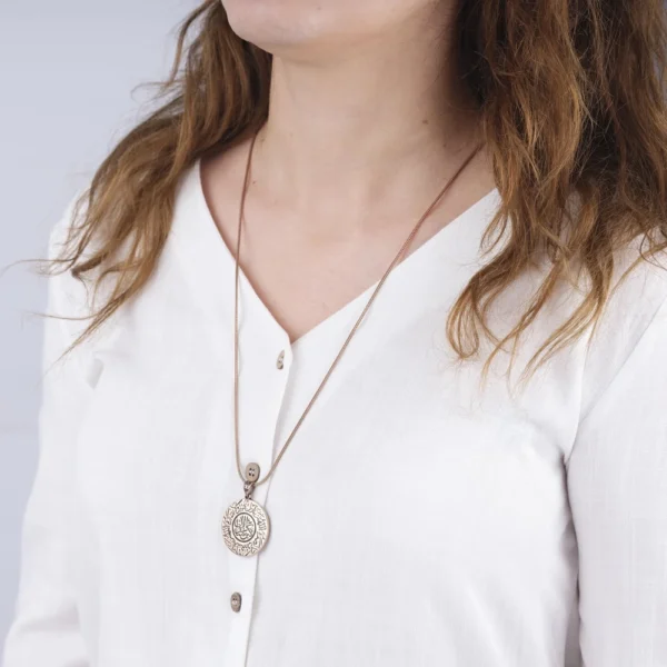 image_1950-805.webp Kadın Değerli Kıl Gümüş Kolye Modeli