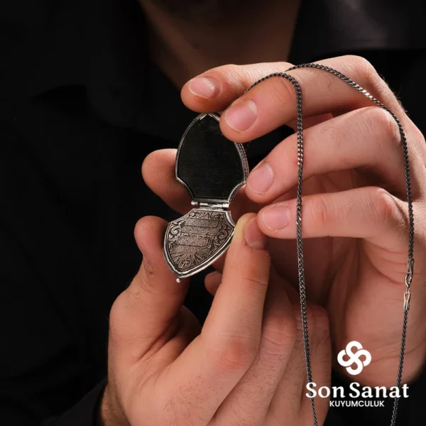 Kalkan Harfli Madalyon Modeli