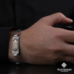 Kare Gravür İşlemeli 925 Ayar Gümüş Hasbinallah Bileklik