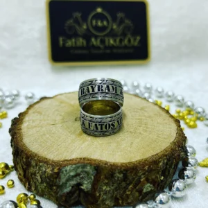 Eşlere Özel İsimli Çift Alyans